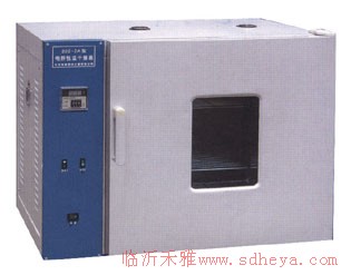 电热恒温干燥箱