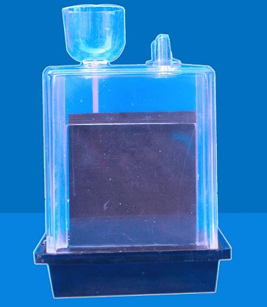 立式隔膜电解槽